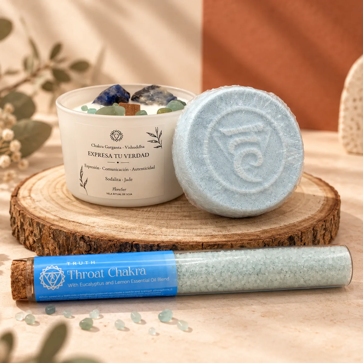 Pack ritual Chakra Garganta de FloreSer: vela de soja con sodalita y jade, bomba y sales de baño